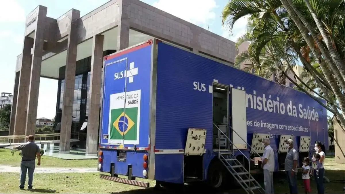 Diretor do Ministério da Saúde vai a Campos e Macaé e tem encontro com Paulo Hirano