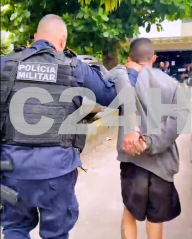 Jovem de 27 anos é preso com 35 papelotes de droga no bairro do Jockey, em Campos