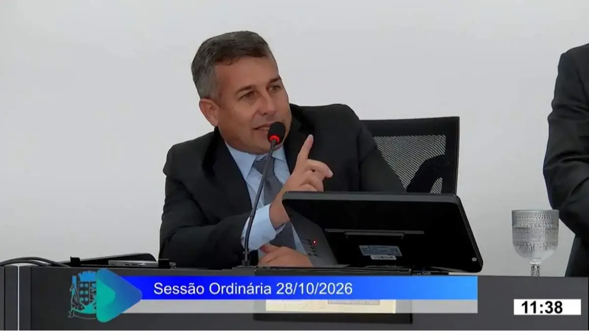 Após polêmica com moção a Lula, Analiel Vianna vai à tribuna e Sônia Pereira reage