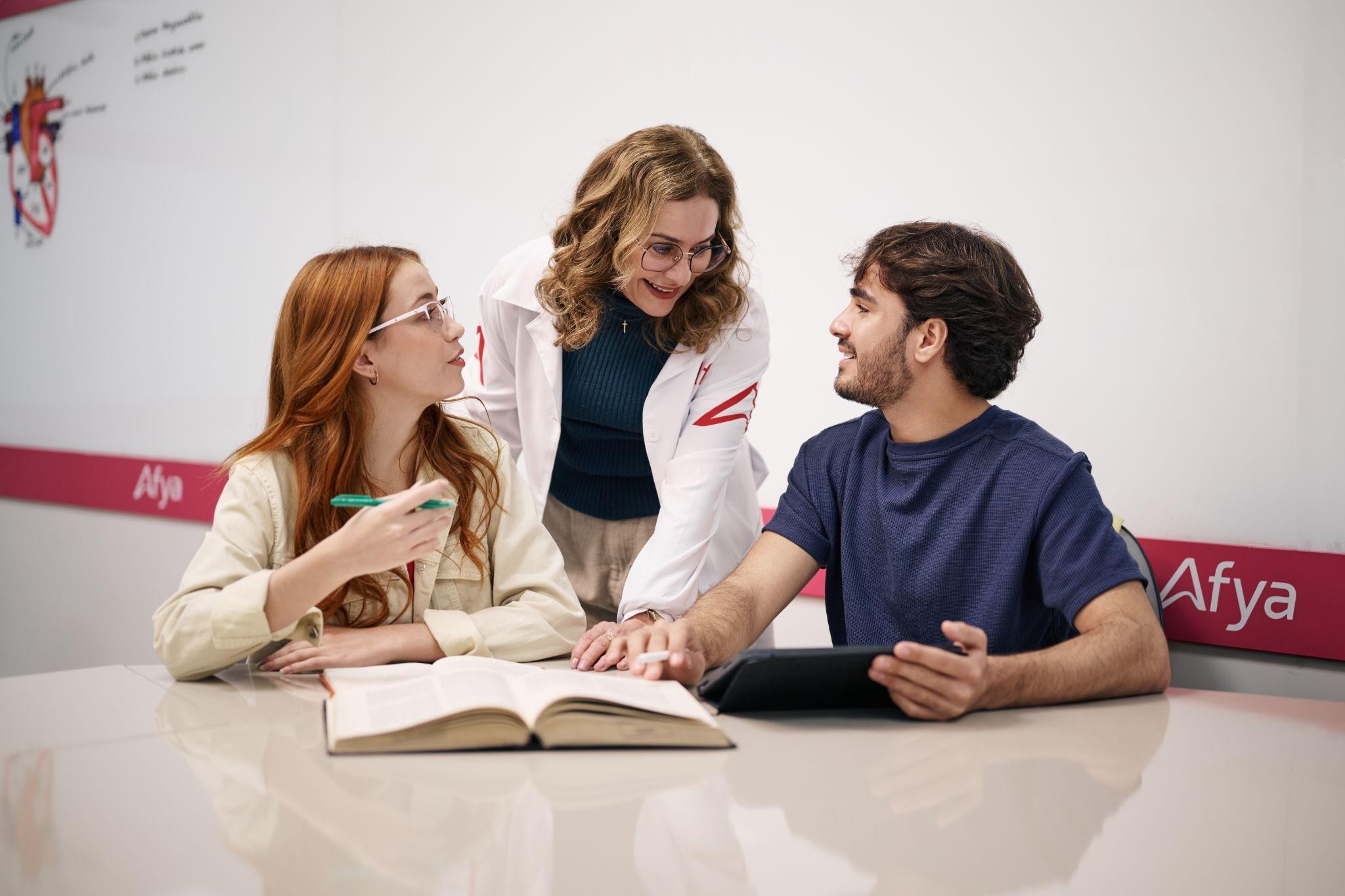 Afya Itaperuna conquista Sponsor Note da ECFMG e abre caminho para carreiras médicas no exterior