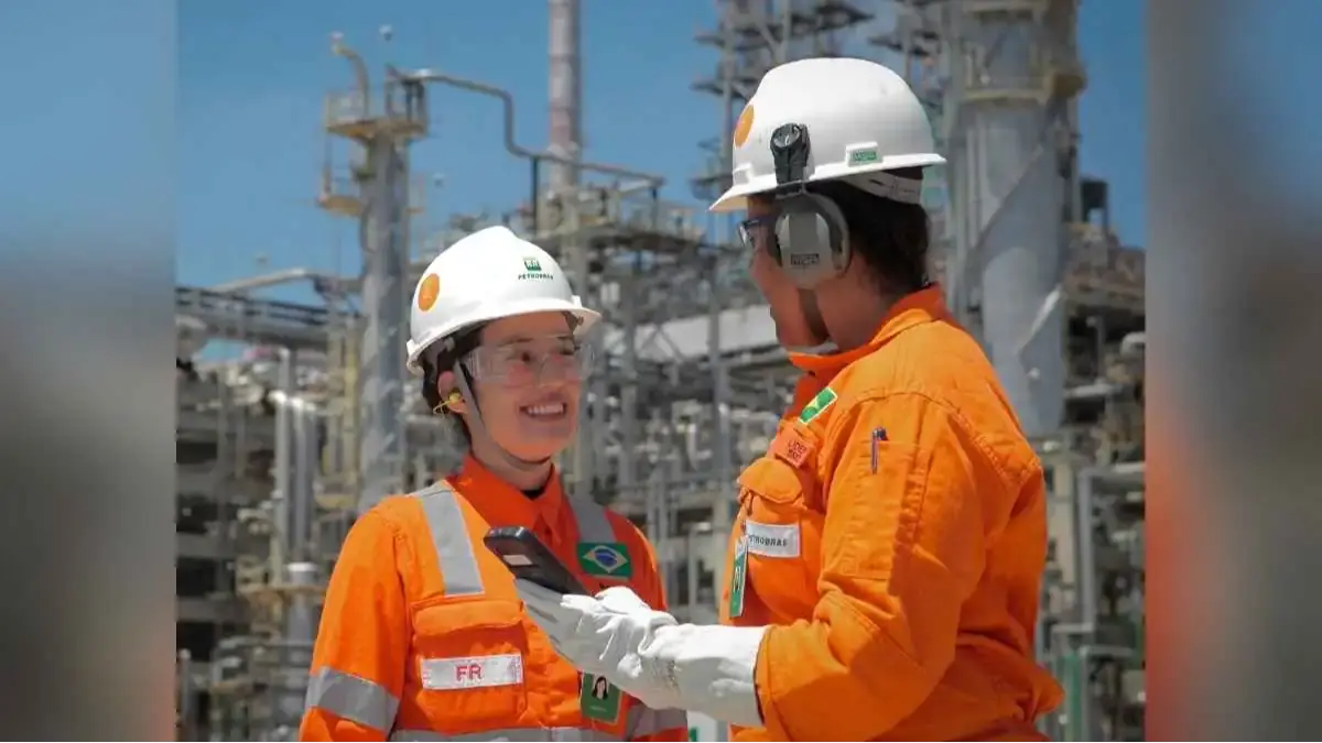 Petrobras se aproxima de R$ 820 bilhões e segue no topo das empresas latino-americanas