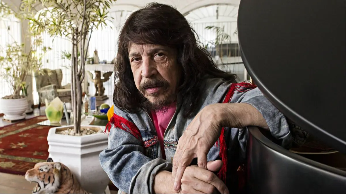 Morre Benito Di Paula, aos 84 anos, deixando marca profunda no samba brasileiro