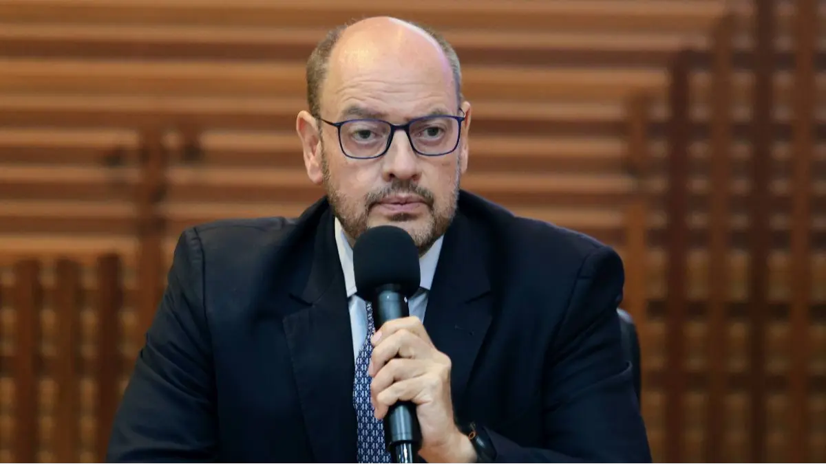 Ricardo Couto publica decreto que organiza a transição de governo no Rio de Janeiro