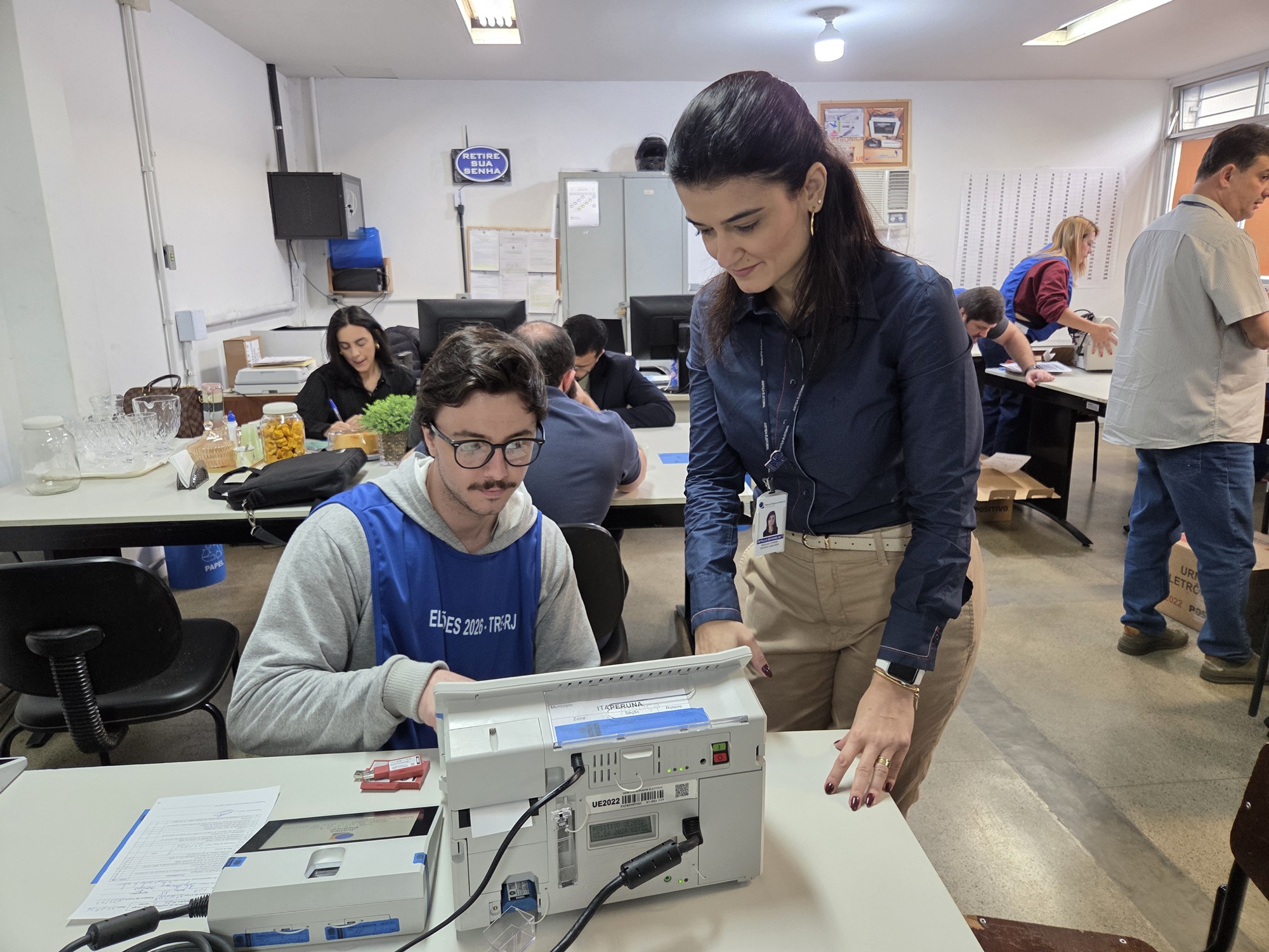 Última carga de urnas deixa o polo de Itaperuna e eleição entra nas etapas finais