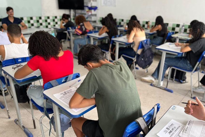 Estudantes do Pré-IFF ganham diagnóstico individual após simulado inaugural com apoio tecnológico