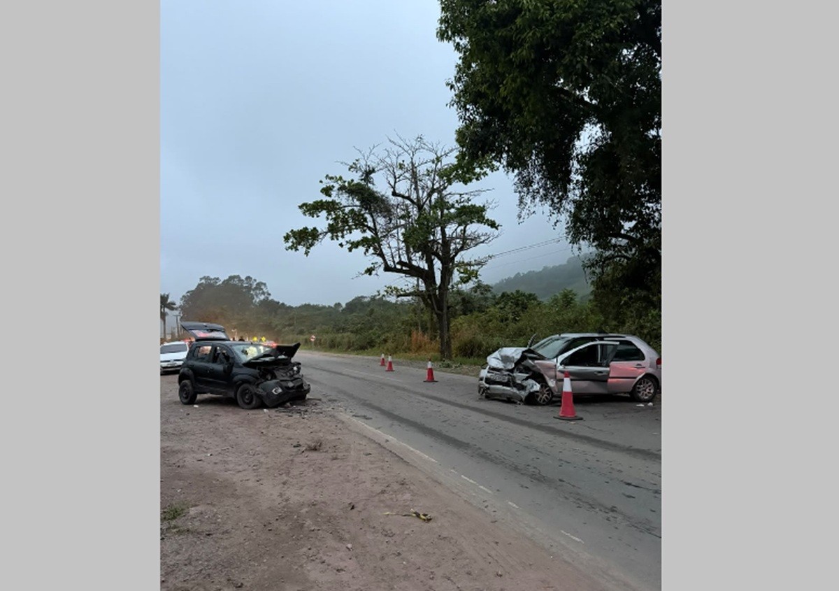 Ultrapassagem em local proibido é investigada após acidente que matou idosa na RJ-106, em Maricá