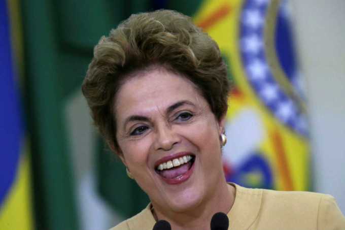 Ex-presidente Dilma passa a receber reparação mensal de R$ 17,5 mil após decisão sobre anistia
