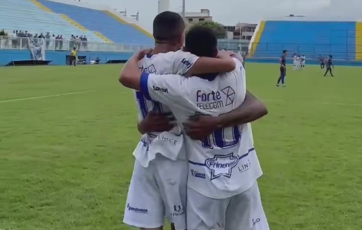 Com dois gols no 1º tempo, Goytacaz bate Carapebus em Macaé e sobe ao terceiro lugar da B1