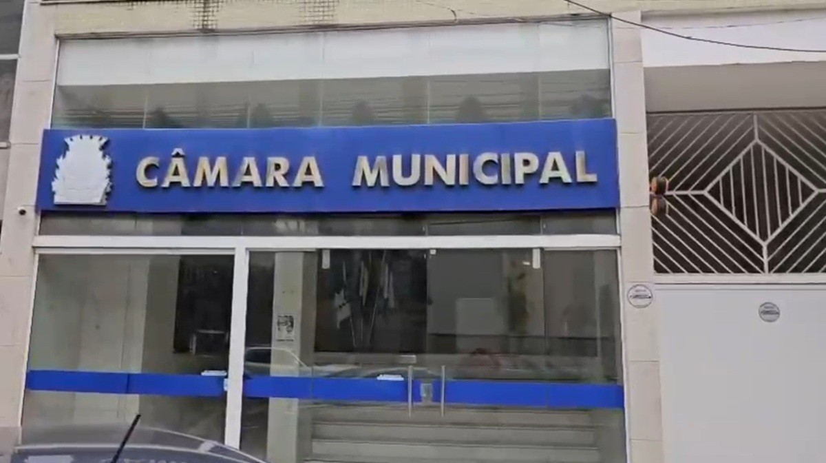 CPI de Natividade vê indícios de desvio de materiais de antiga escola e recomenda envio do caso a órgãos de investigação