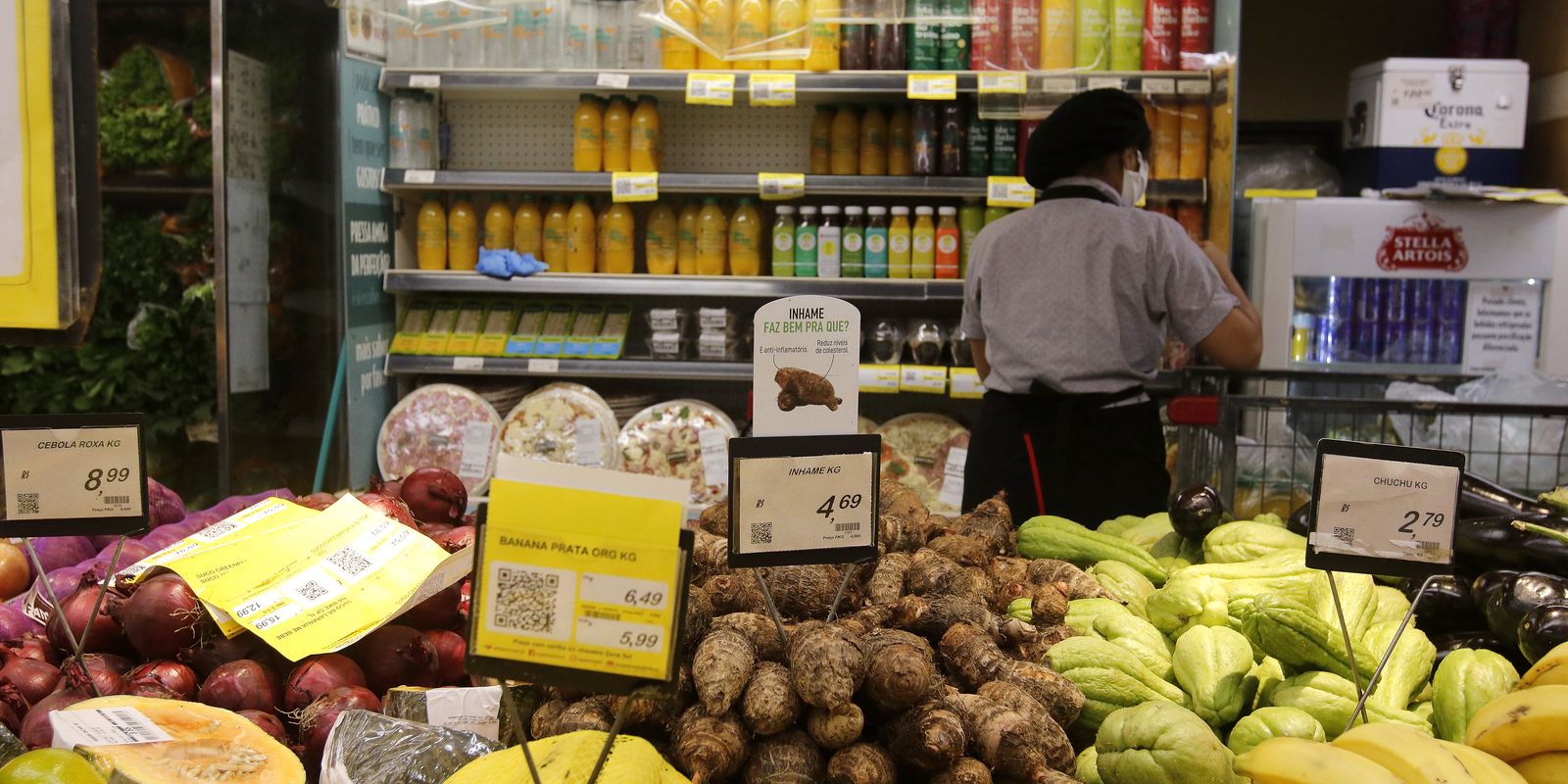 Desocupação recua para 5,2% no terceiro trimestre e registra o patamar mais baixo desde 2012