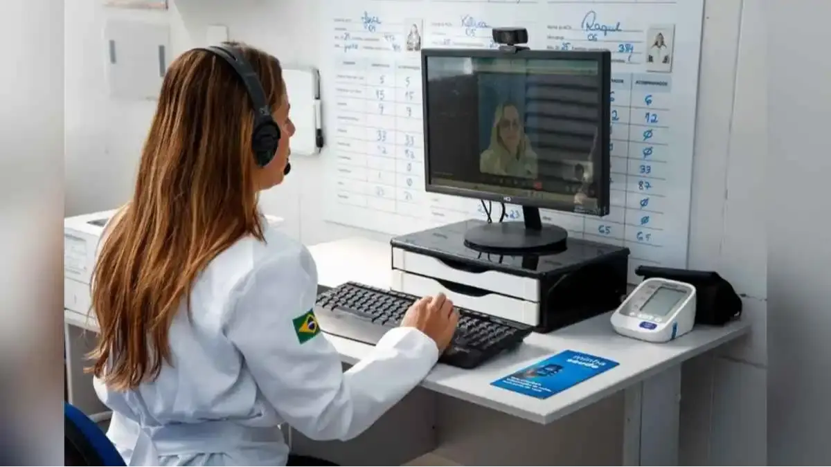 Rede de consultas à distância do SUS triplica núcleos e alcança marca de 63 unidades