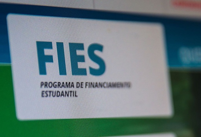 Prazo para candidatos às sobras de vagas do Fies 2026 segue até 3 de novembro, com inscrição sem custo