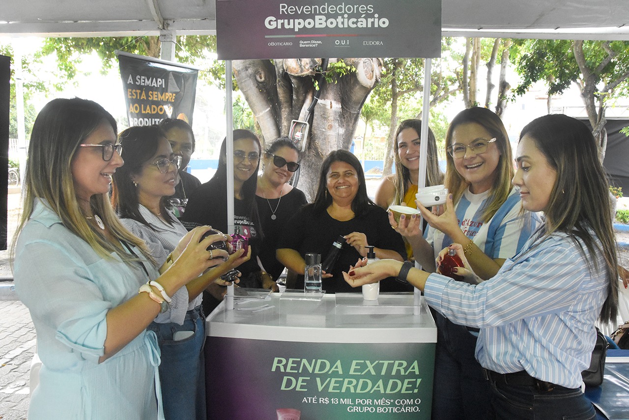 Empresas privadas levam renda extra e saúde a servidores durante semana de evento em Campos
